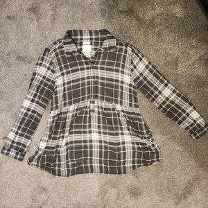 American Eagle Gray and White Plaid Jegging Fit Flannel